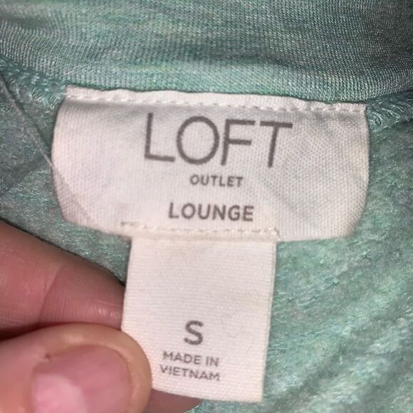 Ann Taylor Loft lounge shirt size S - Picture 4 of 5